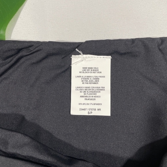 NEW Becca [ Small ] Reconnect Hipster Bikini Bottoms in Black‎ - Picture 7 of 12